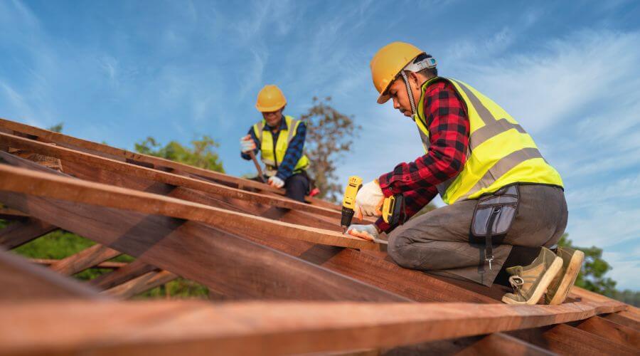Professional gutter cleaning in Chester, NH